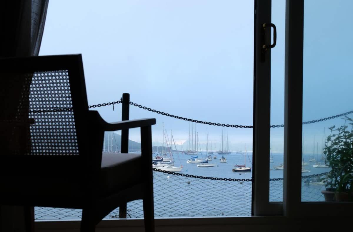 Апартаменты Spectacular Waterfront Views With Parking At 'mariners Mirror' *